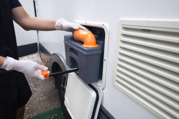 Best Portable bathroom rental  in Altavista, VA